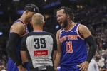 哈特：过去两个赛季季后赛落后20分时 尼克斯战绩是5胜3负 太疯狂